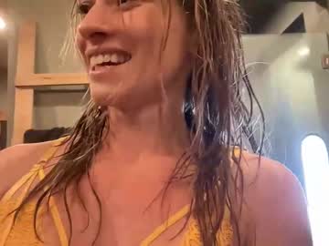 webcam girl saraloverays live cam image #5201873