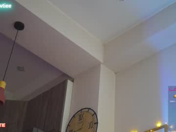 webcam girl _taylor_swift live cam image #3679232