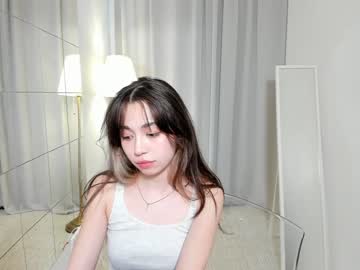 webcam girl y_u_m_i_k_a live cam image #1830822