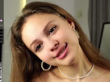 webcam girl a_whole_eternity live cam image #6788415