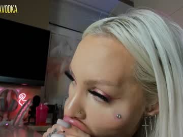 webcam girl 2badforyou live cam image #552351