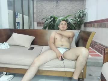 webcam man heteros_men live cam image #1855612