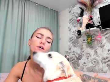 webcam girl joconda live cam image #5446840