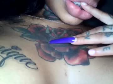 webcam girl creamyexotica live cam image #185907