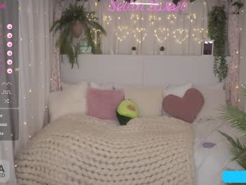 webcam girl seltin_sweety live cam image #6913819