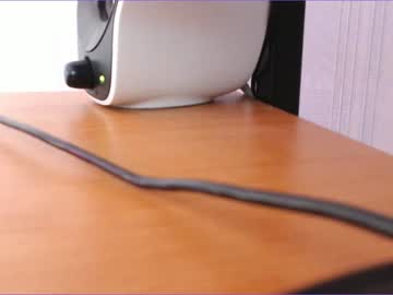 webcam girl lina_tyan live cam image #855177