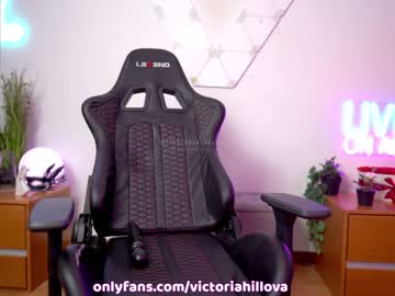 webcam girl victoriahillova live cam image #6985097