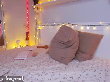 webcam girl kalisa_pearl live cam image #1041124