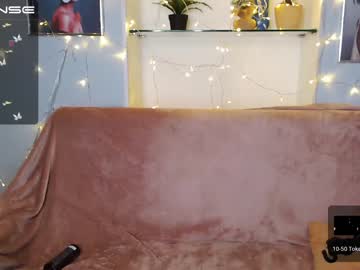 webcam girl bella_foryou live cam image #3764232