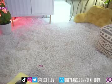 webcam girl lexi_luv live cam image #2740265