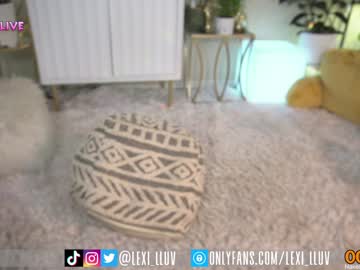 webcam girl lexi_luv live cam image #3117945