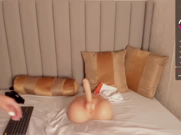 webcam girl saraymonroe live cam image #5883207