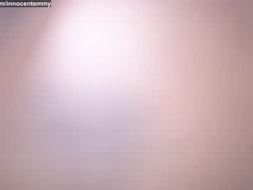 webcam girl innocentemmy live cam image #3395952
