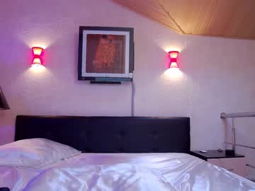 webcam girl immature_babyy live cam image #1305978