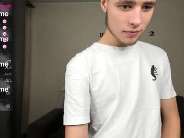 webcam couple kriseva live cam image #3400663