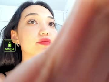 webcam girl lee_yoona live cam image #202321