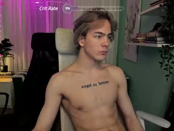 webcam man theo_huyovo live cam image #5170416