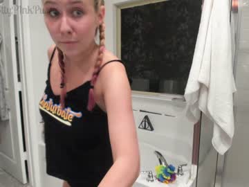 webcam girl pr3ttyp1nkpussy live cam image #2209376