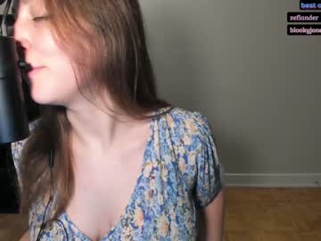 webcam girl alexa_dream live cam image #2387188