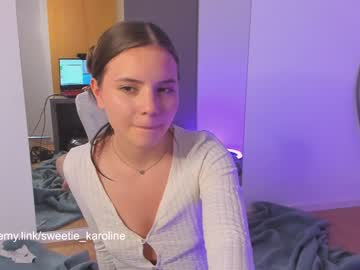 webcam girl sweetie_karoline live cam image #1924457