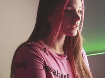 webcam girl pinkncrazy live cam image #3350786
