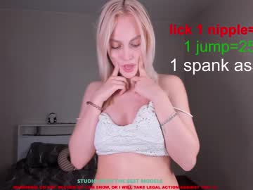 webcam girl stella_blush live cam image #101026