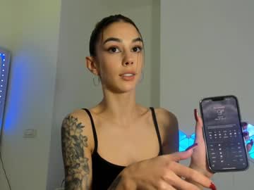 webcam girl hotfallingdevil live cam image #3316176