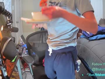 webcam man letsplayblake live cam image #3584727