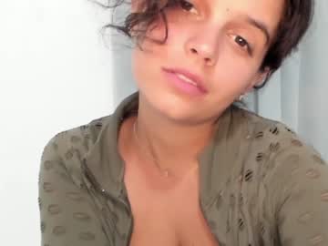 webcam girl lilbeccaxo live cam image #2761217