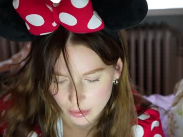 webcam girl ellaa91 live cam image #3000427