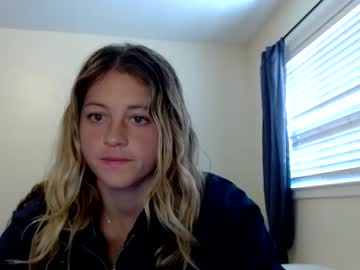 webcam girl rebeccafields live cam image #1768693