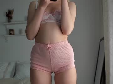 webcam girl rennatha21 live cam image #1542716