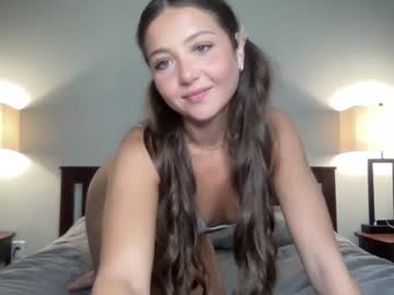 webcam girl starlit_night live cam image #2445985