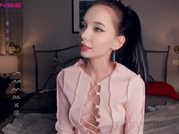 webcam girl riskyproject live cam image #4864251