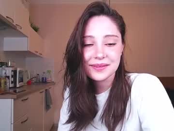 webcam girl funnybunny3579 live cam image #4289356