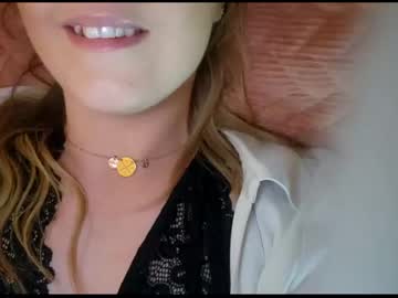 webcam girl hockeywife live cam image #4231492