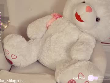 webcam girl mia_milagros live cam image #5294847