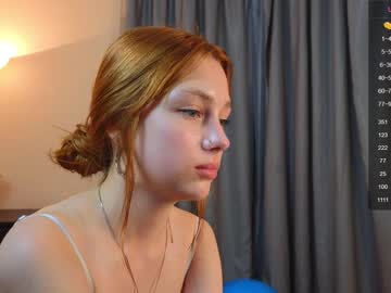 webcam girl shirleywhitney live cam image #5365889