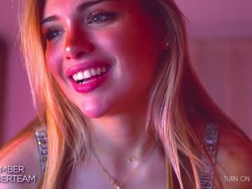 webcam girl emmber live cam image #1985165