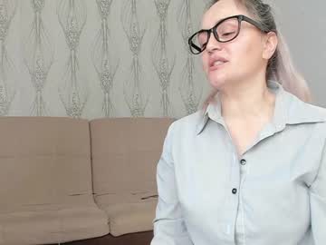 webcam couple mistress_angie_ live cam image #2714244