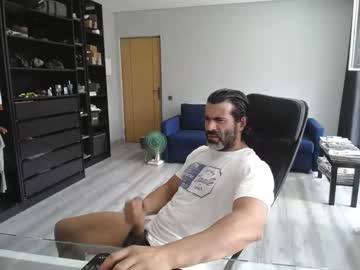 webcam man latino23bom live cam image #5032584