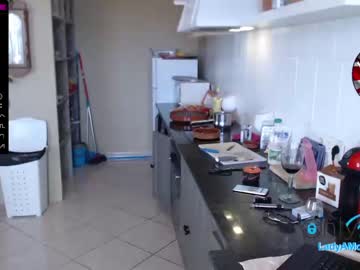 webcam girl ladyamontgomery live cam image #1329065
