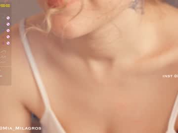 webcam girl mia_milagros live cam image #3400162