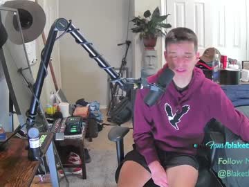 webcam man letsplayblake live cam image #3483167