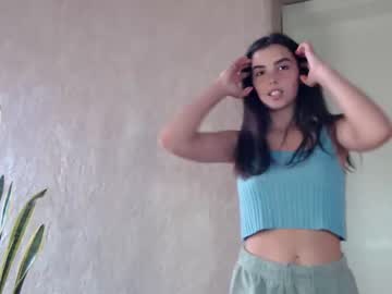 webcam girl nika_la live cam image #2727356