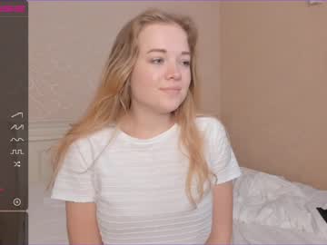 webcam girl emelianae live cam image #5271486