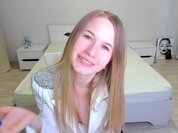 webcam girl yana_squrel_22 live cam image #1637867
