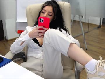 webcam girl babesgowild live cam image #1599529