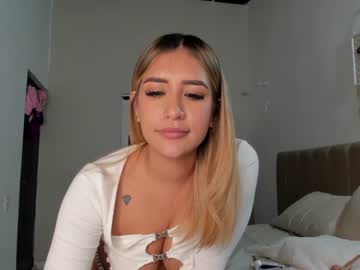 webcam girl amelie_bunny_real live cam image #1569256