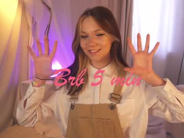 webcam girl kateuwugirl live cam image #5463279